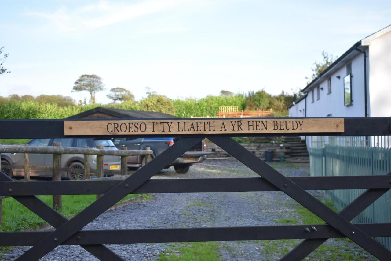 Luxury 2-Bed Barn Conversion In Llansteffan Carmarthen Eksteriør bilde