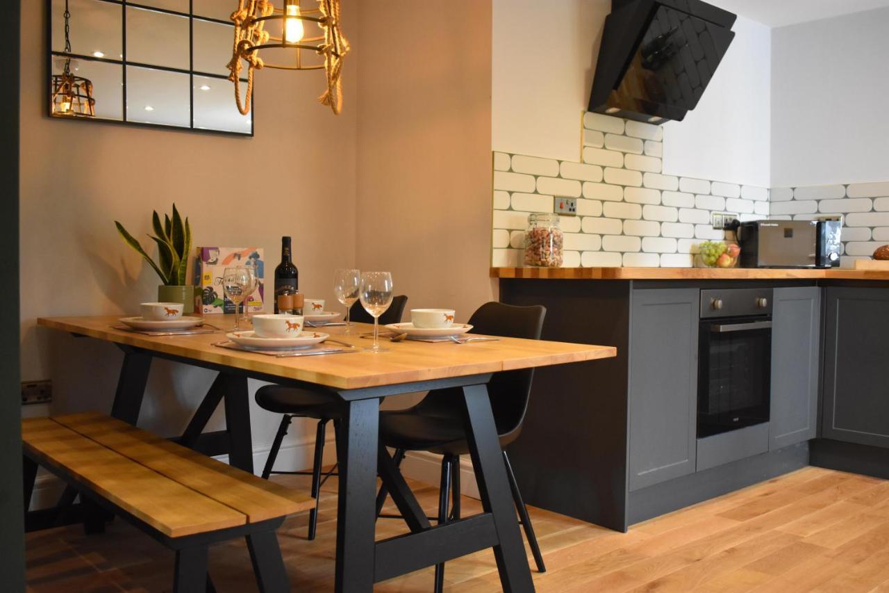 Luxury 2-Bed Barn Conversion In Llansteffan Carmarthen Eksteriør bilde
